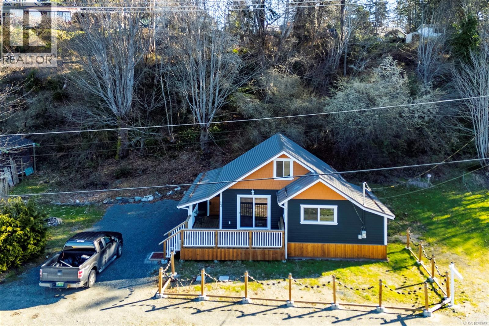 683 Green Rd - 30