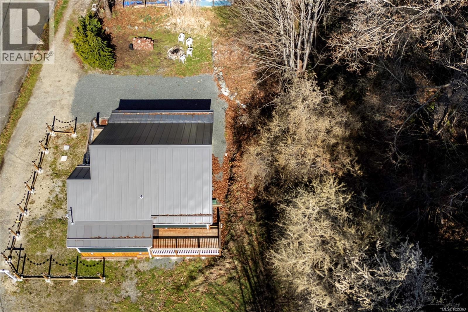683 Green Rd - 37
