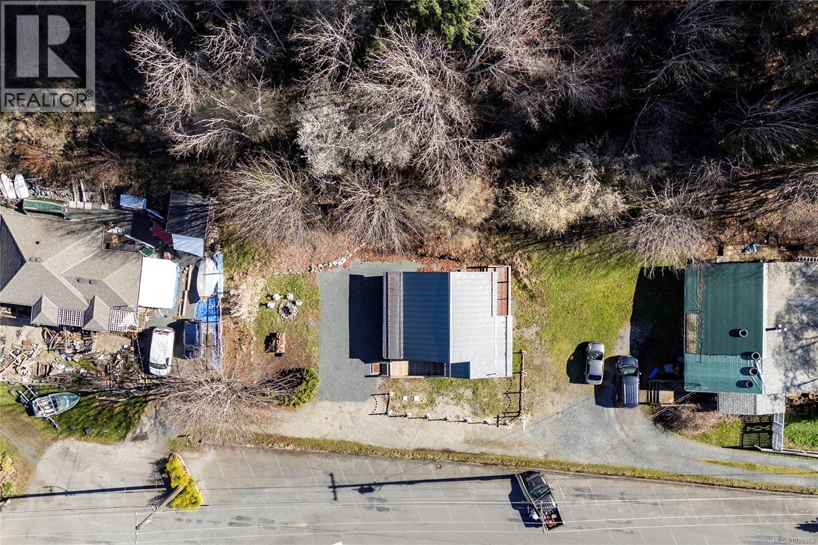 683 Green Rd - 39