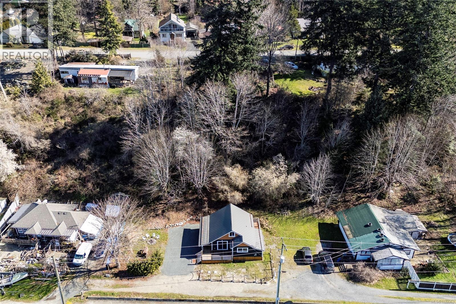 683 Green Rd - 41