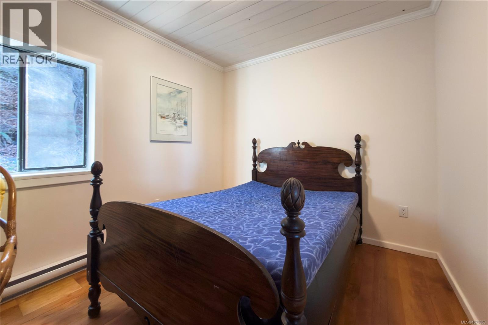 683 Green Rd - 8