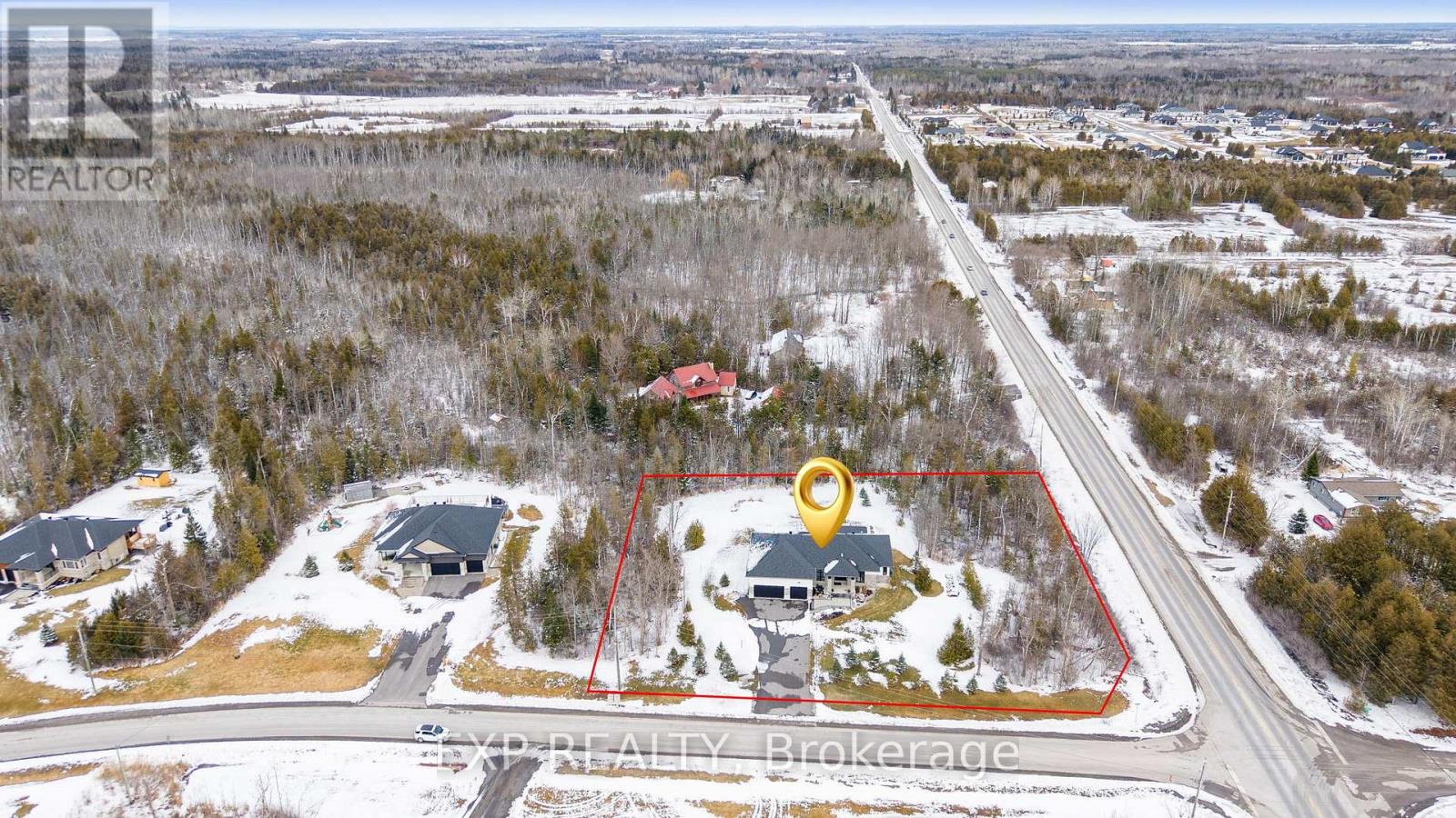 121 LANDIANS WAY — photo 48