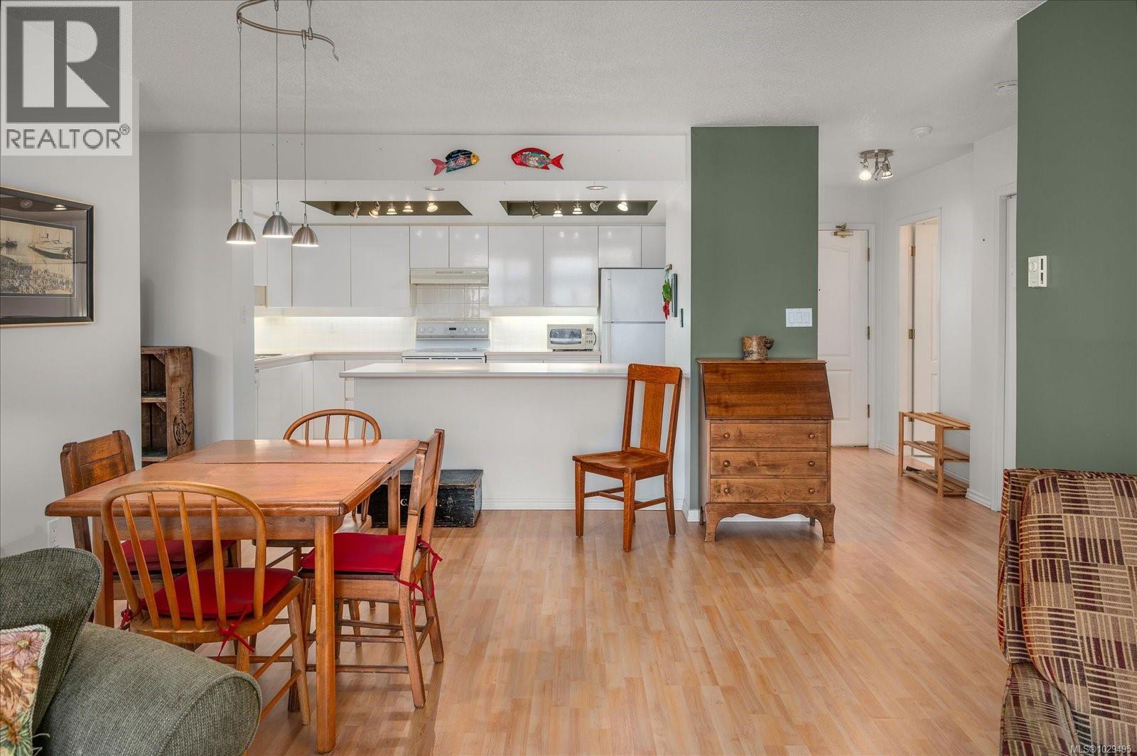 #110 150 PROMENADE DR - 7