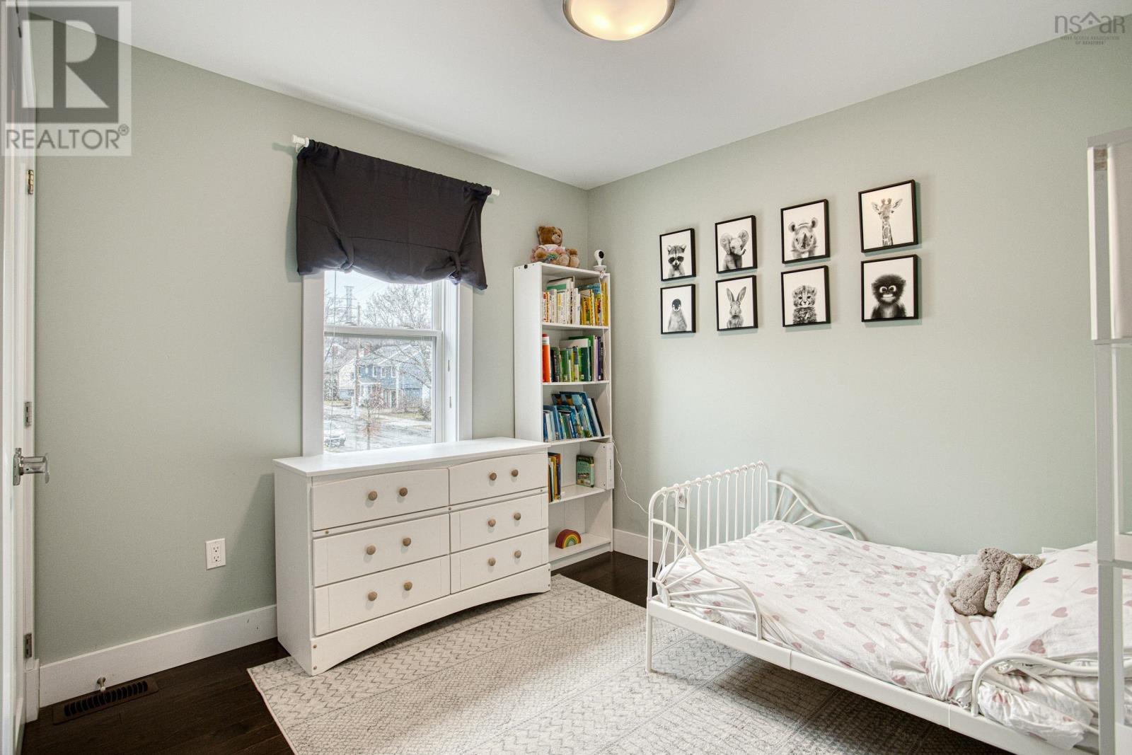 Property 1 of 49 of 3198 Ashburn Avenue