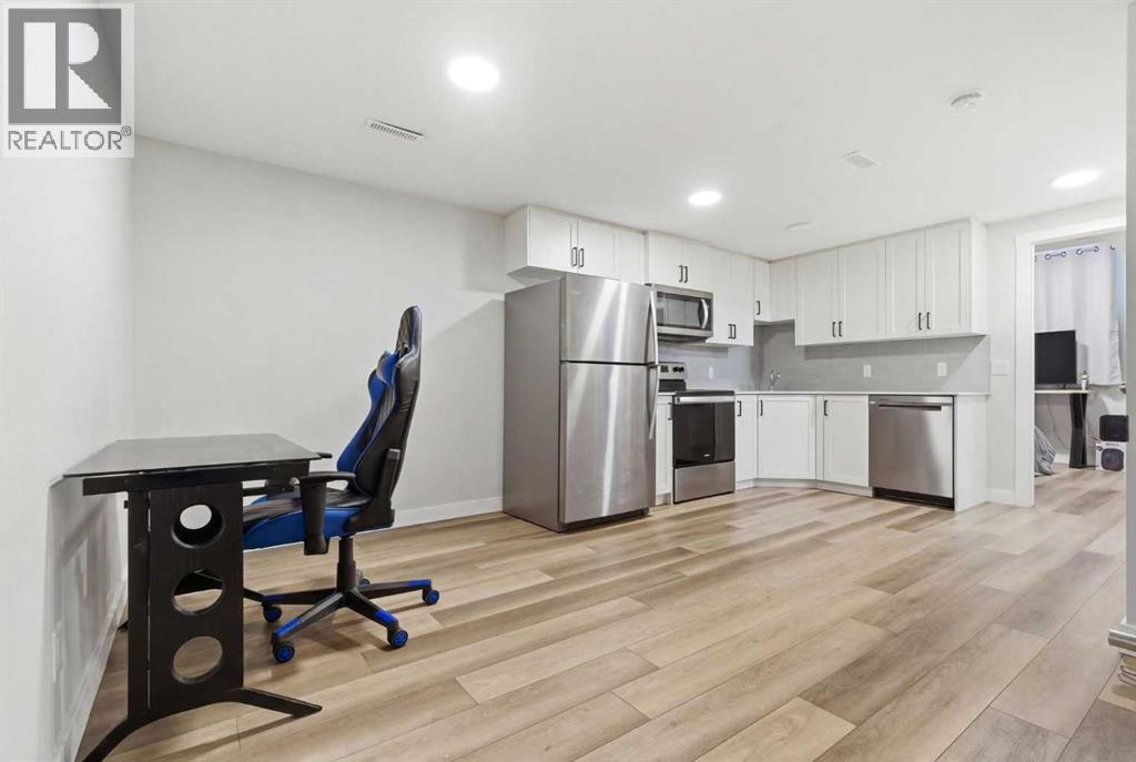 Single Family House for Sale in  Legacy Reach Crescent SE Legacy Calgary 