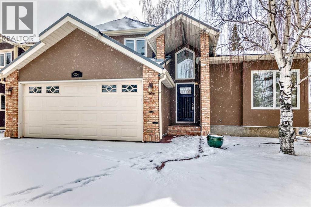 Single Family House for Sale in  Edcath Place NW Edgemont Calgary 