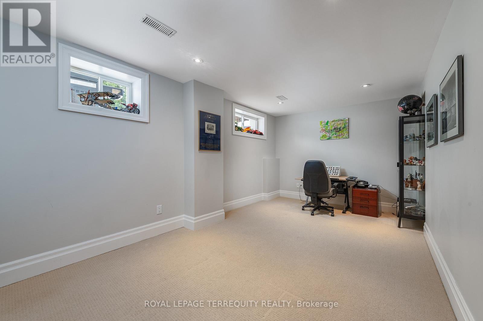 19 BANNON AVENUE - 29