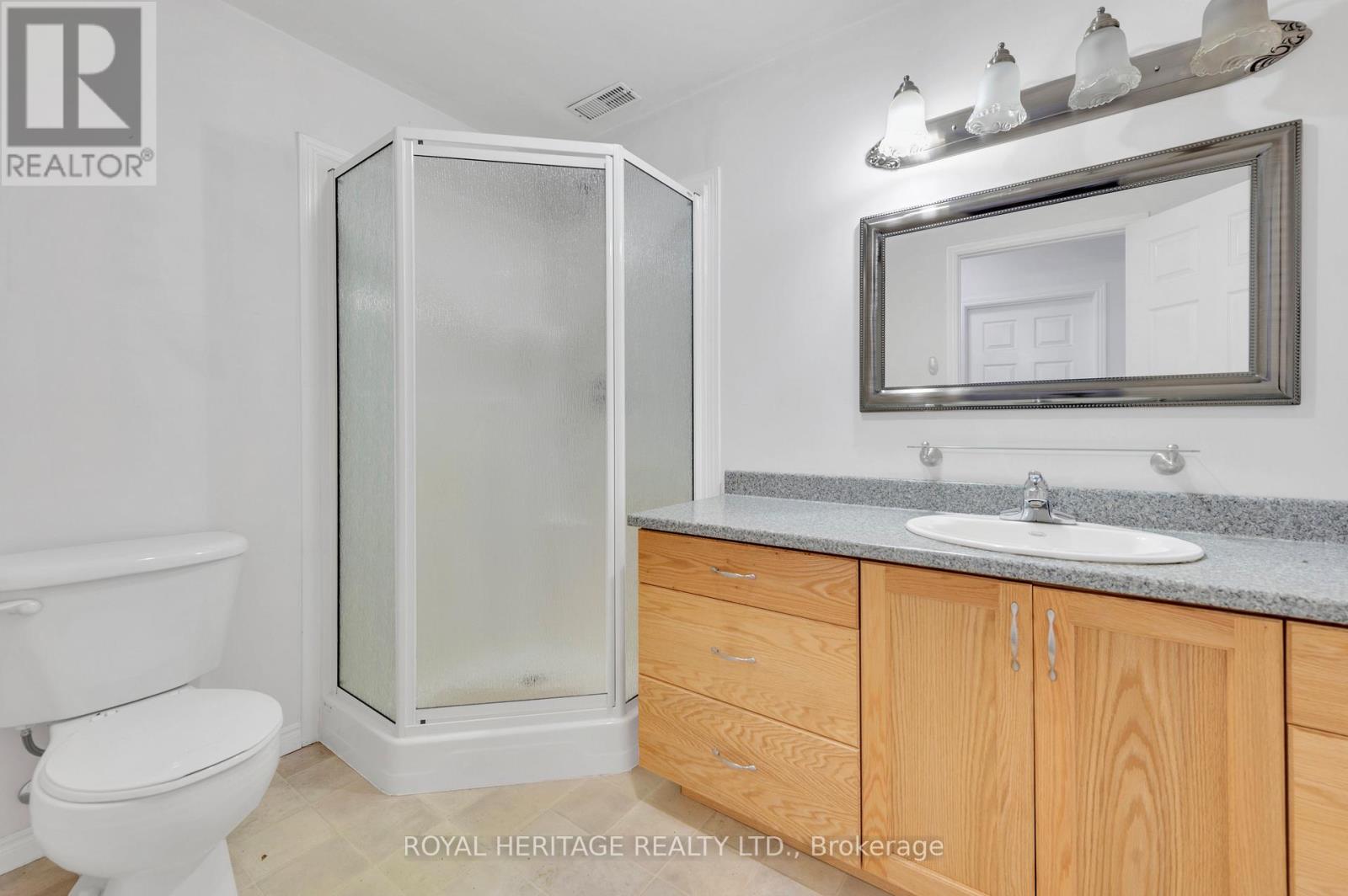 1321C AIRPORT PARKWAY - 27