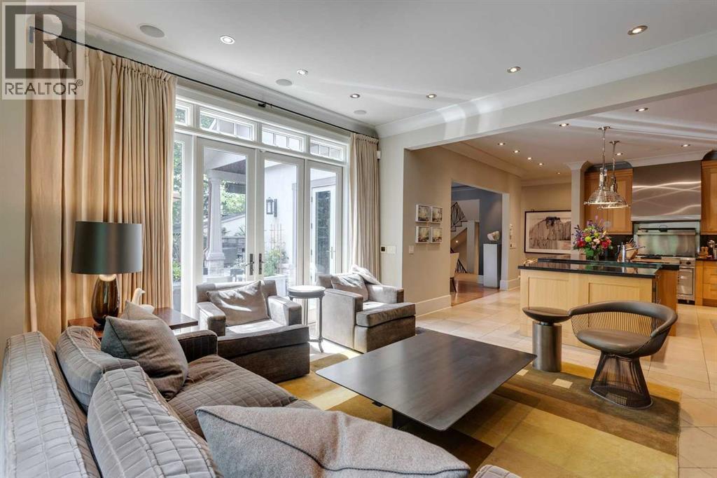 Single Family House for Sale in  Montcalm Crescent SW Upper Mount Royal Calgary 