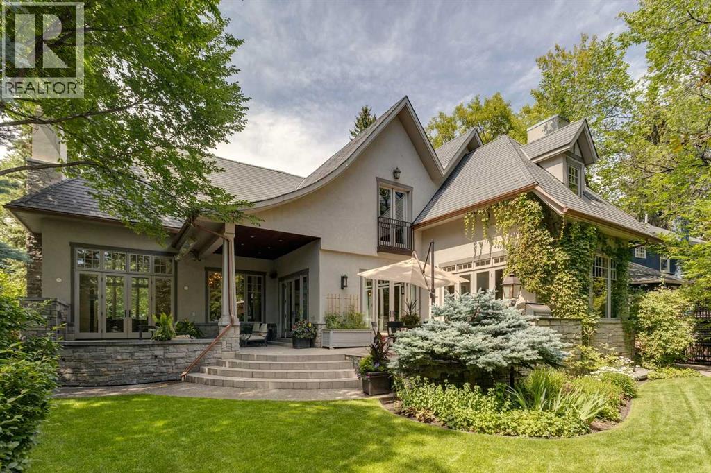 Single Family House for Sale in  Montcalm Crescent SW Upper Mount Royal Calgary 