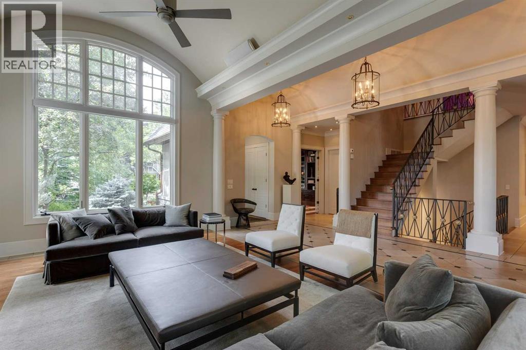 Single Family House for Sale in  Montcalm Crescent SW Upper Mount Royal Calgary 