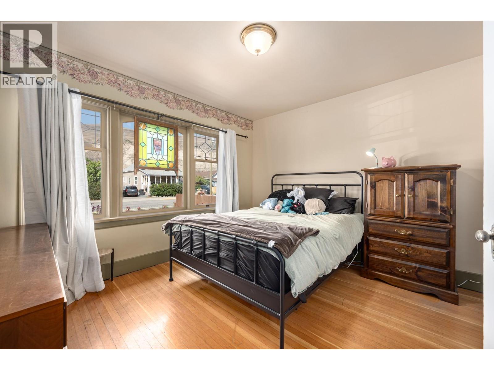 210 Brink Street, Ashcroft