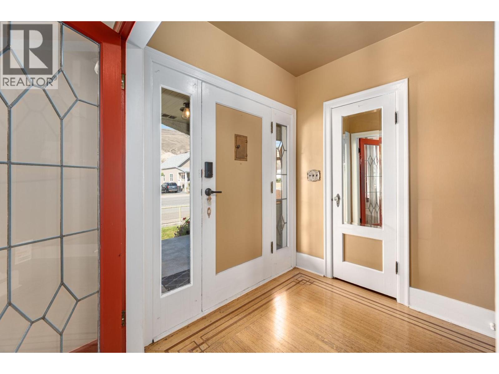 210 Brink Street, Ashcroft