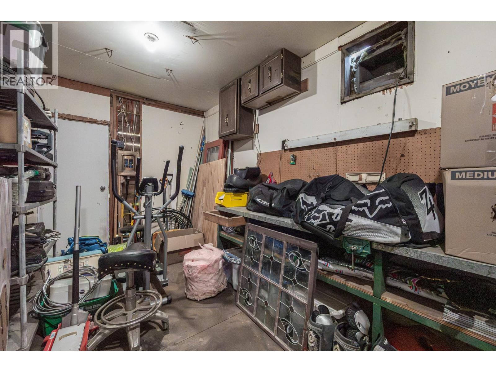 210 Brink Street - 51