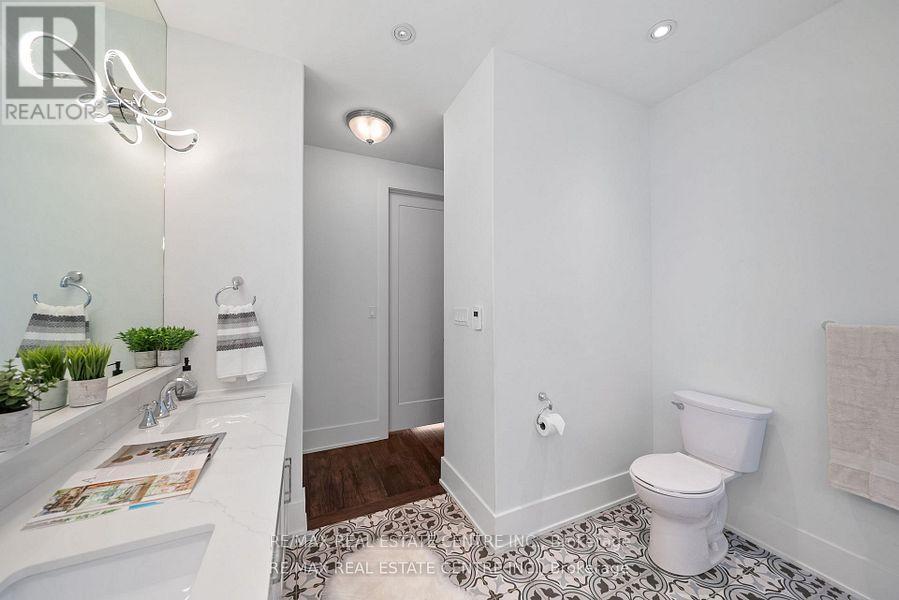 303 SUNNYBRAE AVENUE - 32