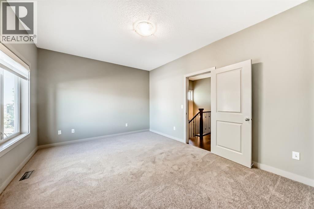 Single Family House for Sale in  Cougar Ridge Landing SW Cougar Ridge Calgary 