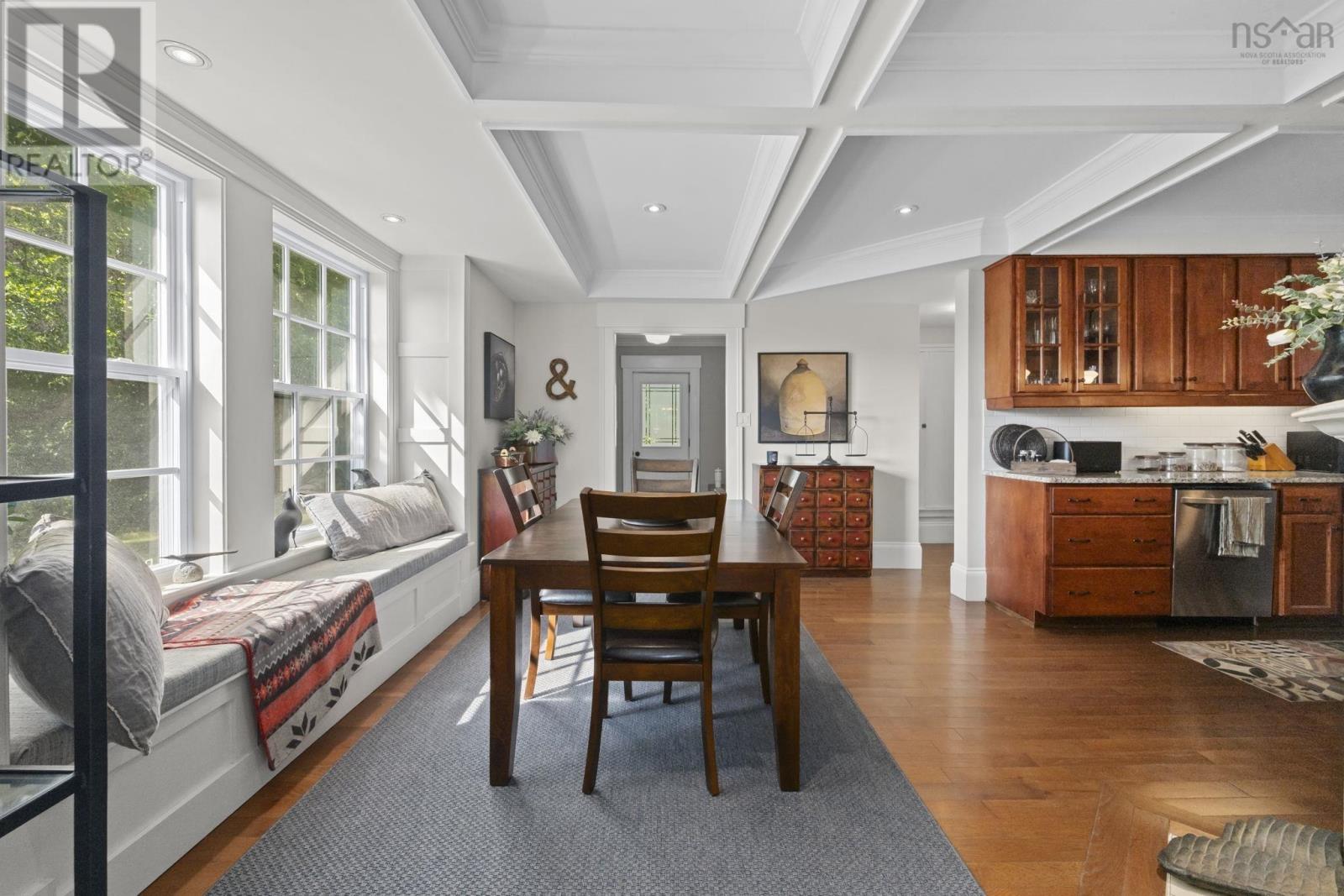 Property 38 of 50 of 190 Main Street