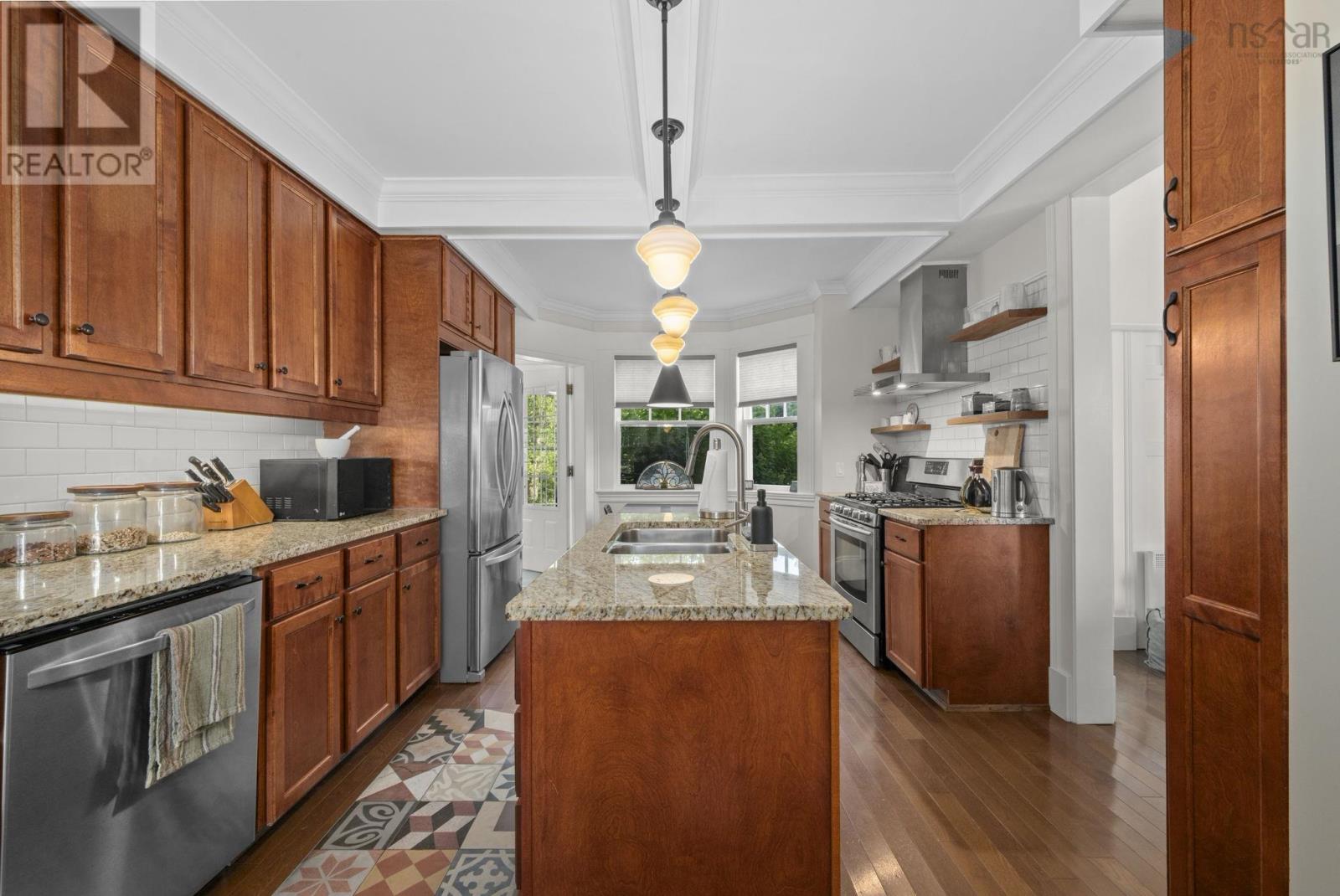 Property 5 of 50 of 190 Main Street