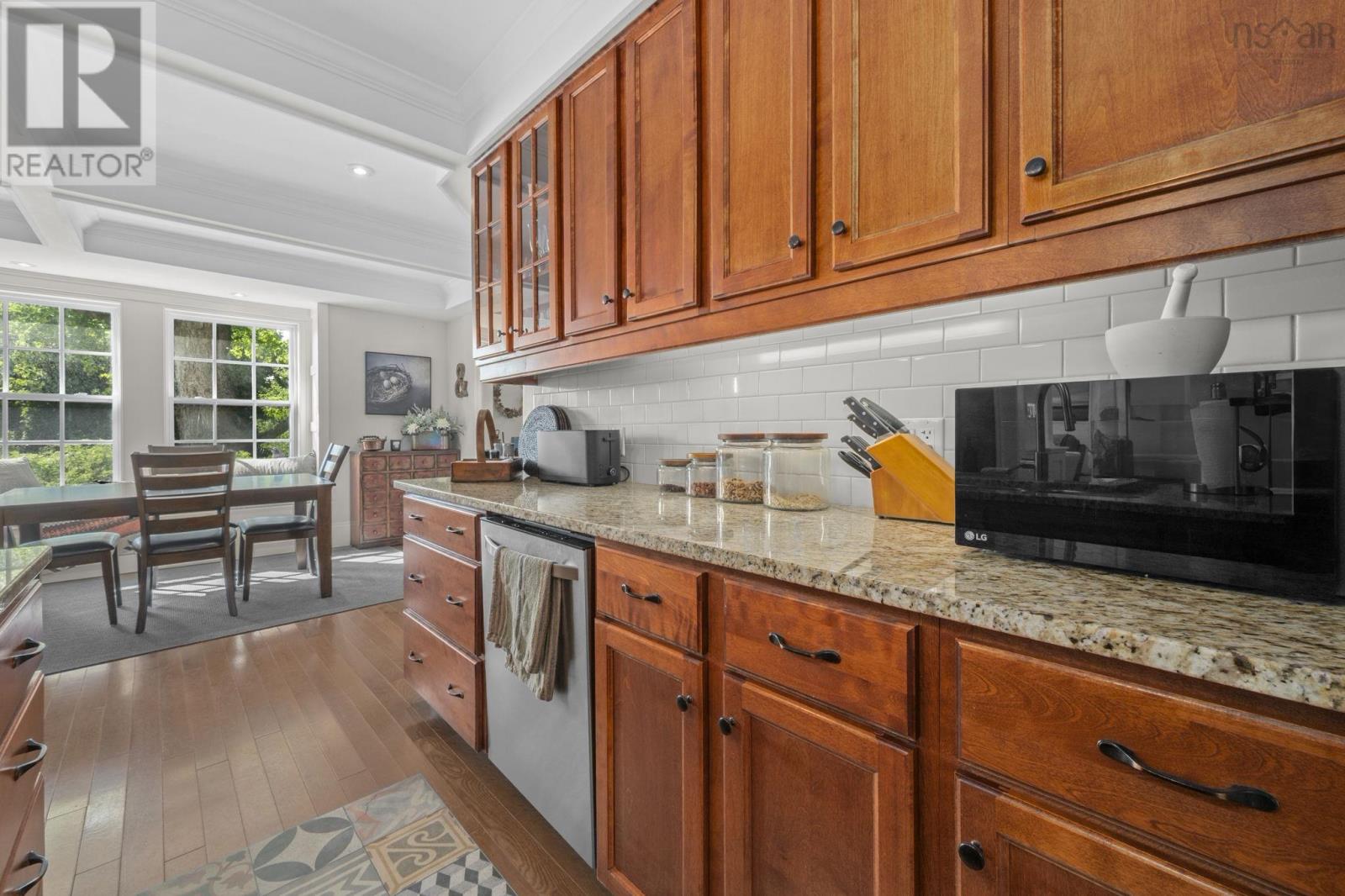 Property 29 of 50 of 190 Main Street