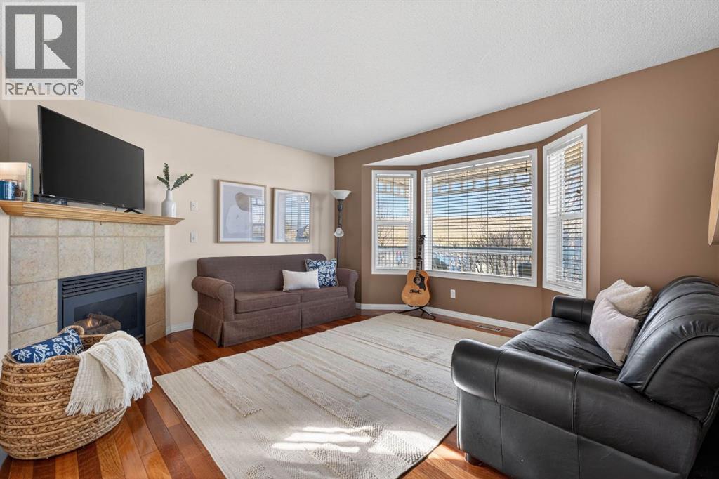 Single Family House for Sale in  Hidden Hills Road NW Hidden Valley Calgary 