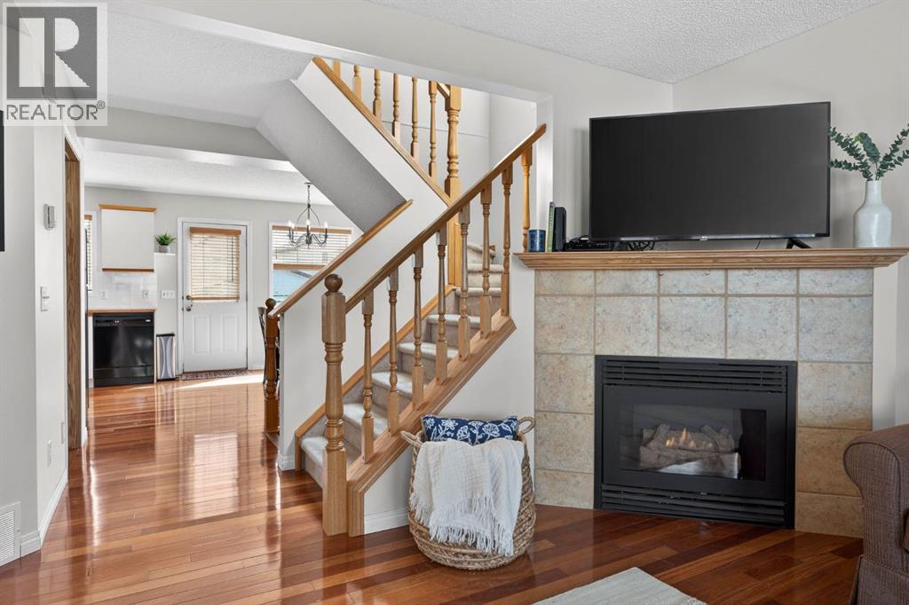 Single Family House for Sale in  Hidden Hills Road NW Hidden Valley Calgary 