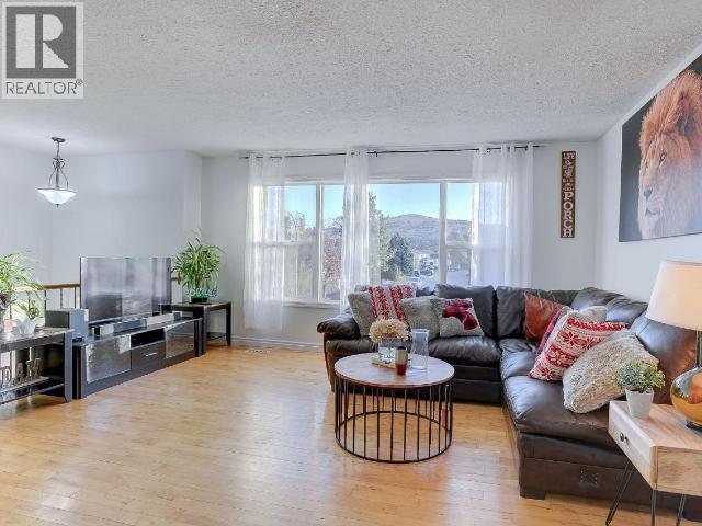 1334 HOOK Drive, Kamloops