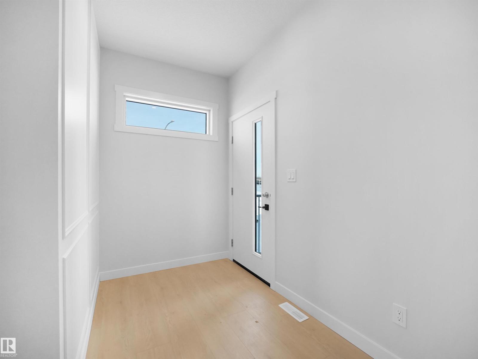 15180 28 ST NW - 3