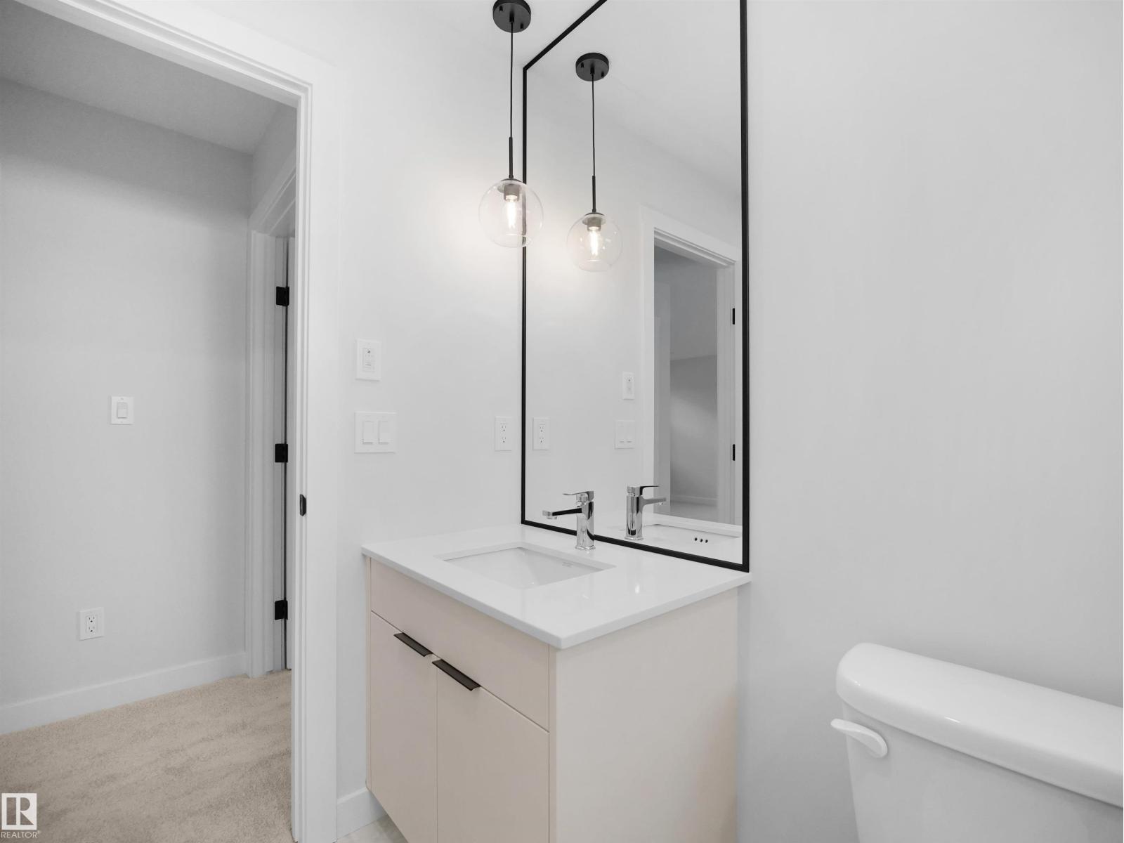 15180 28 ST NW - 32