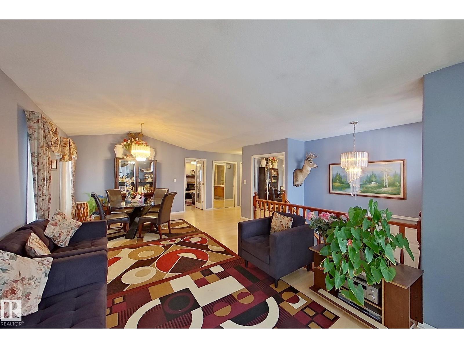 Single Family House Bi-level for Sale in   ST NW Edmonton 