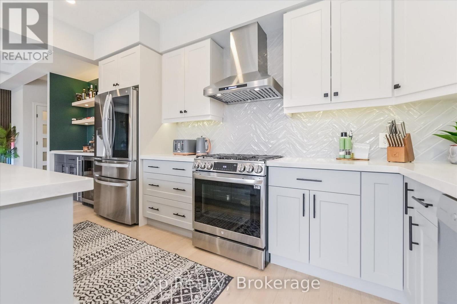62 HAYLOCK AVENUE - 16