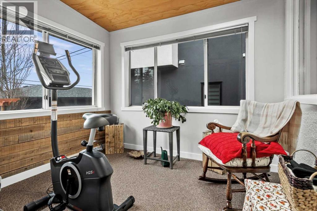 Single Family House Bungalow for Sale in   Avenue NE Renfrew Calgary 