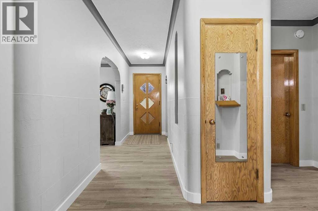 Single Family House Bungalow for Sale in   Avenue NE Renfrew Calgary 