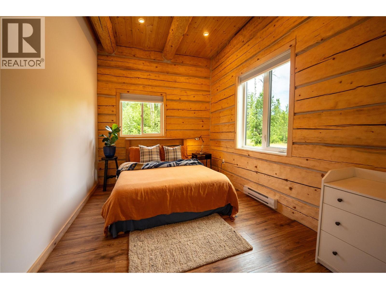 935 Hill Creek Road, Galena Bay