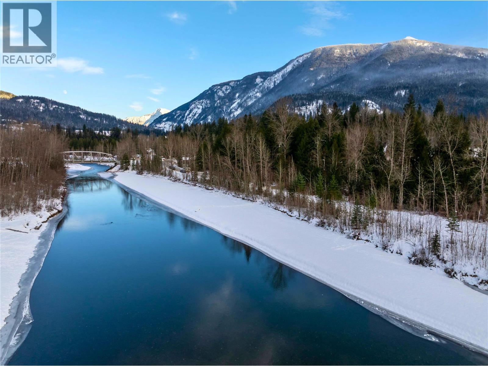 2-1445 Illecillewaet Road Lot# SL 1, Revelstoke