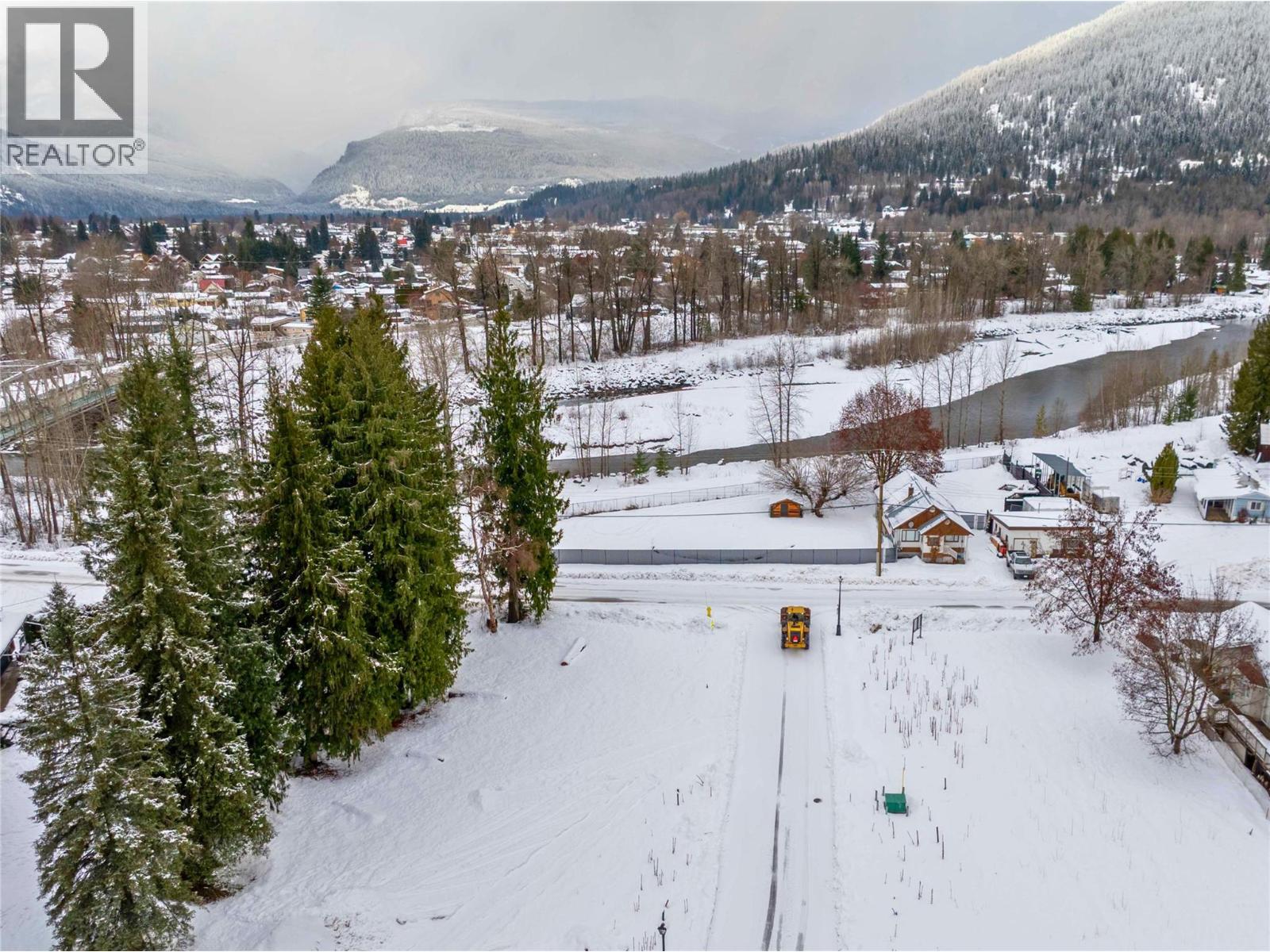 2-1445 Illecillewaet Road Lot# SL 1, Revelstoke