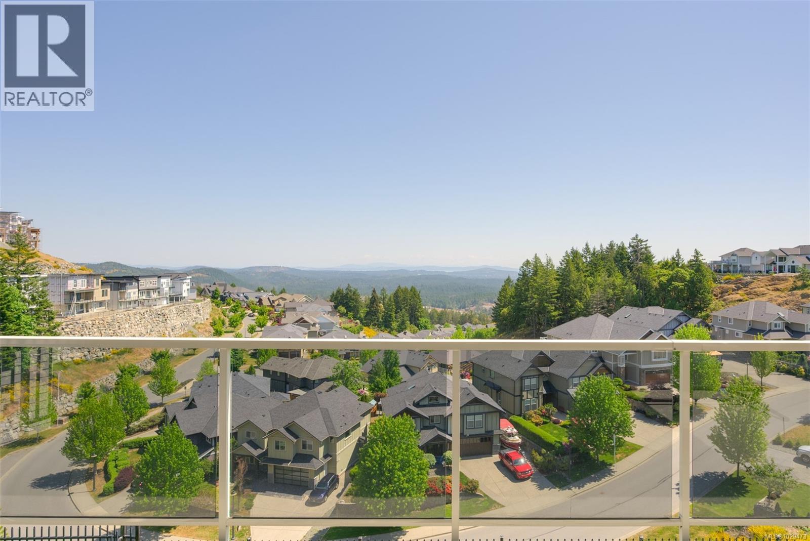 2279 NICKLAUS DR - 14