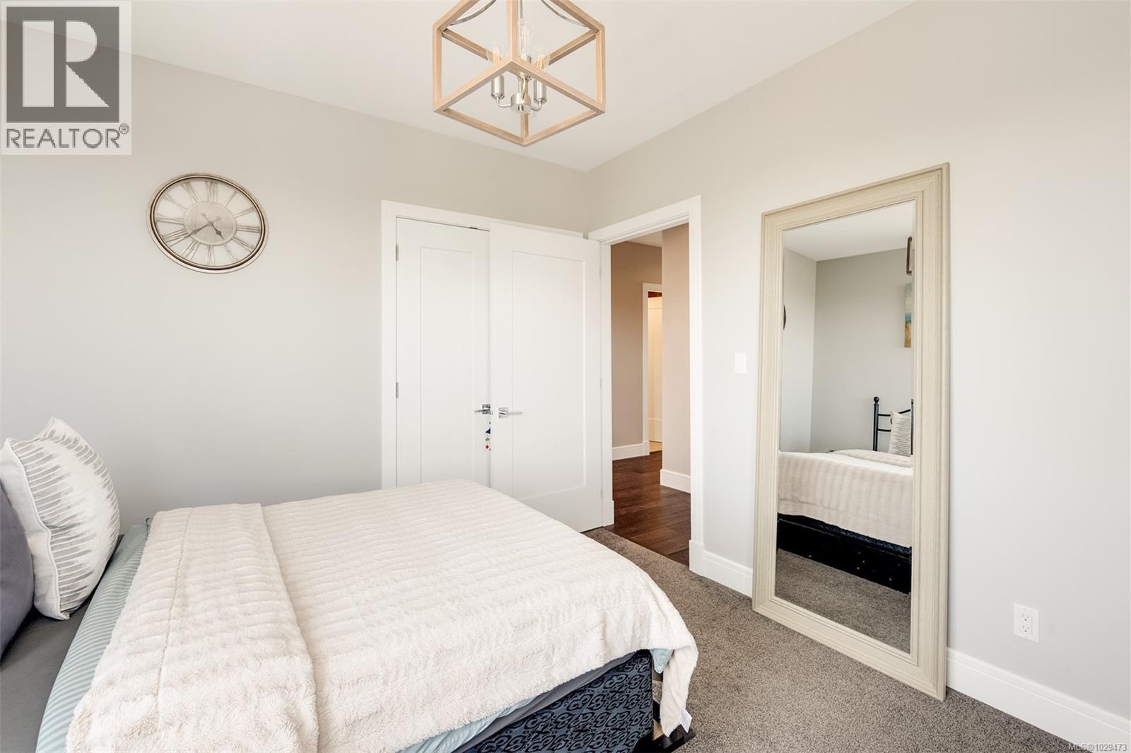 2279 NICKLAUS DR - 51