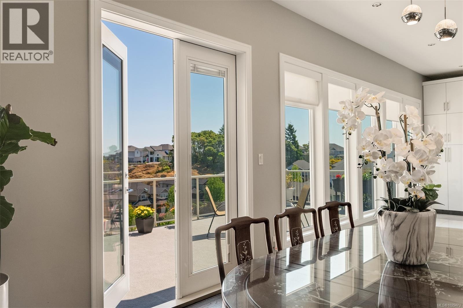 2279 NICKLAUS DR - 54