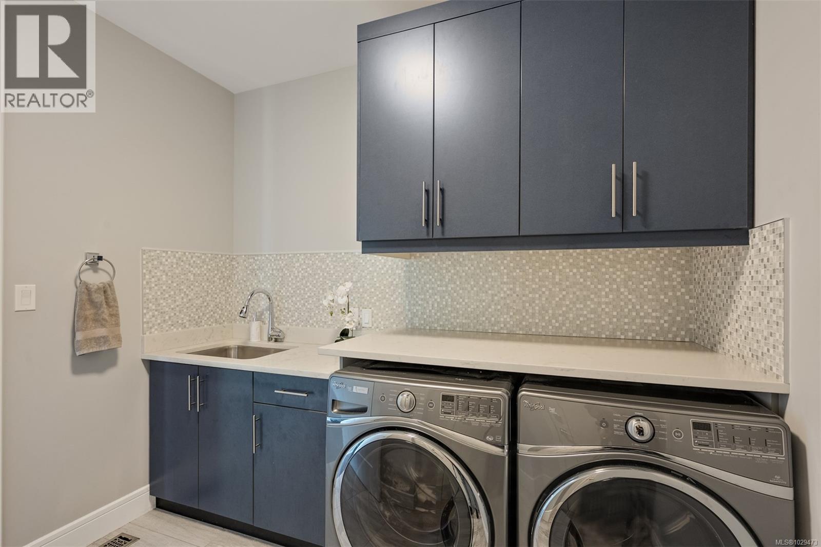 2279 NICKLAUS DR - 68