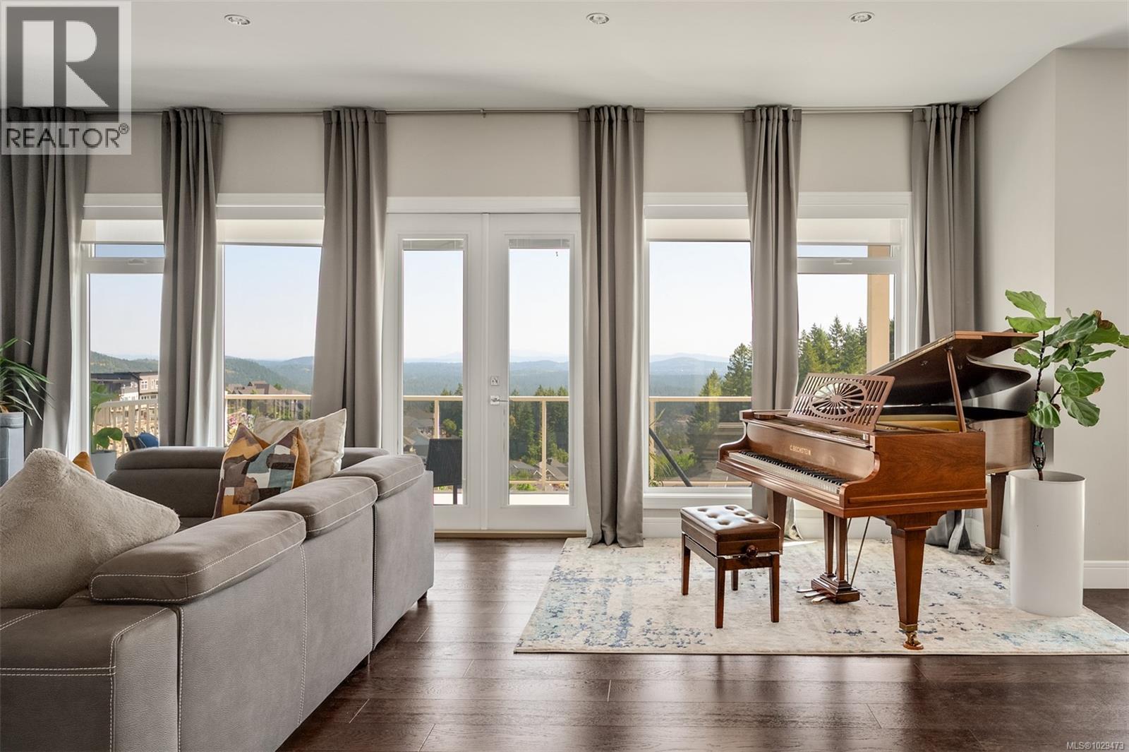 2279 NICKLAUS DR - 9