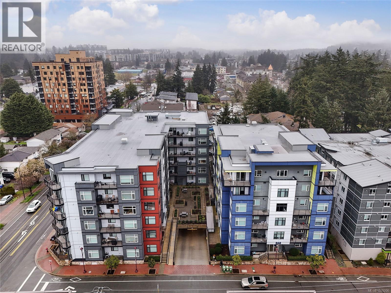 #301 2843 JACKLIN RD - 24