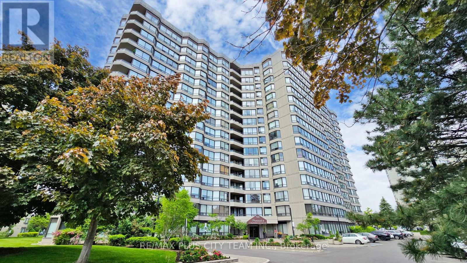 #410 7440 BATHURST STREET - 1
