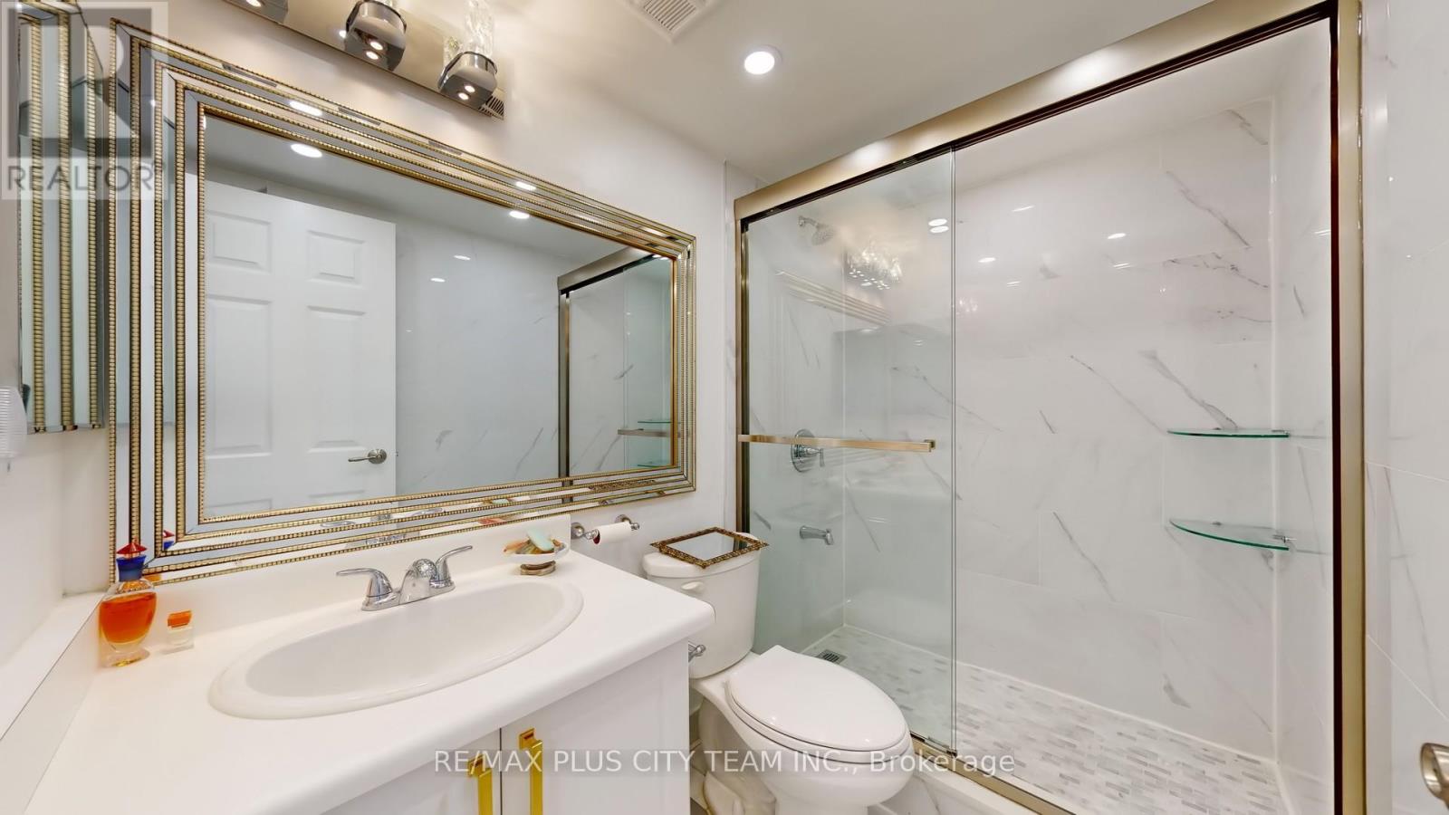 #410 7440 BATHURST STREET - 24