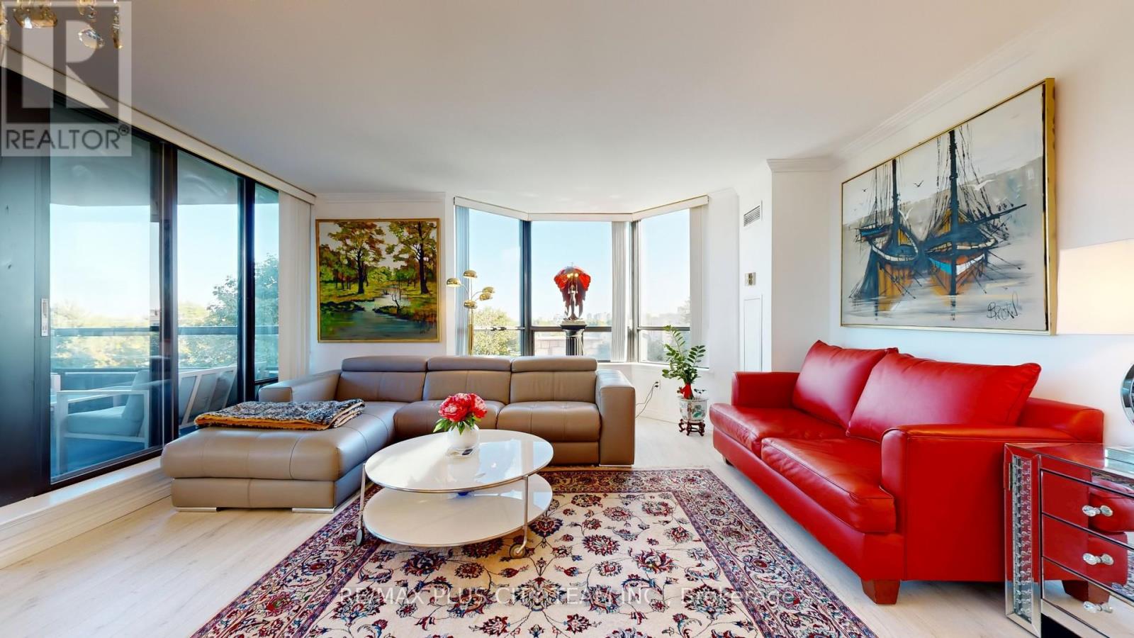 #410 7440 BATHURST STREET - 4