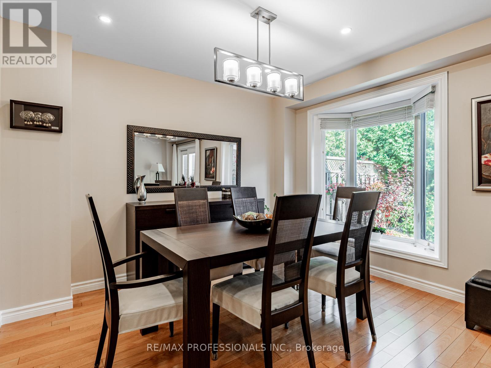 125 KERSEY CRESCENT - 13