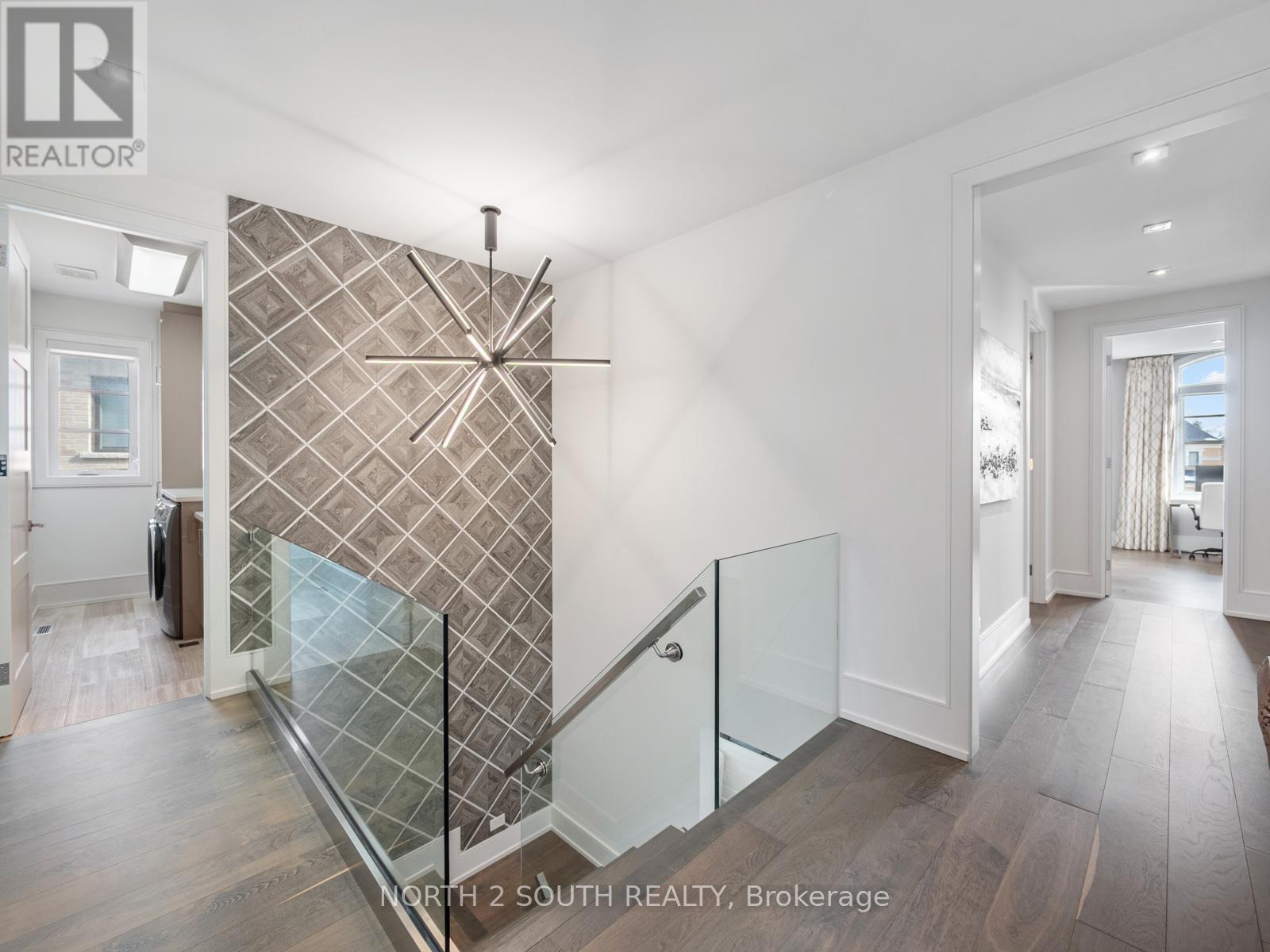 Single Family House for Sale in  KYLEMOUNT COURT Vaughan (Patterson) 