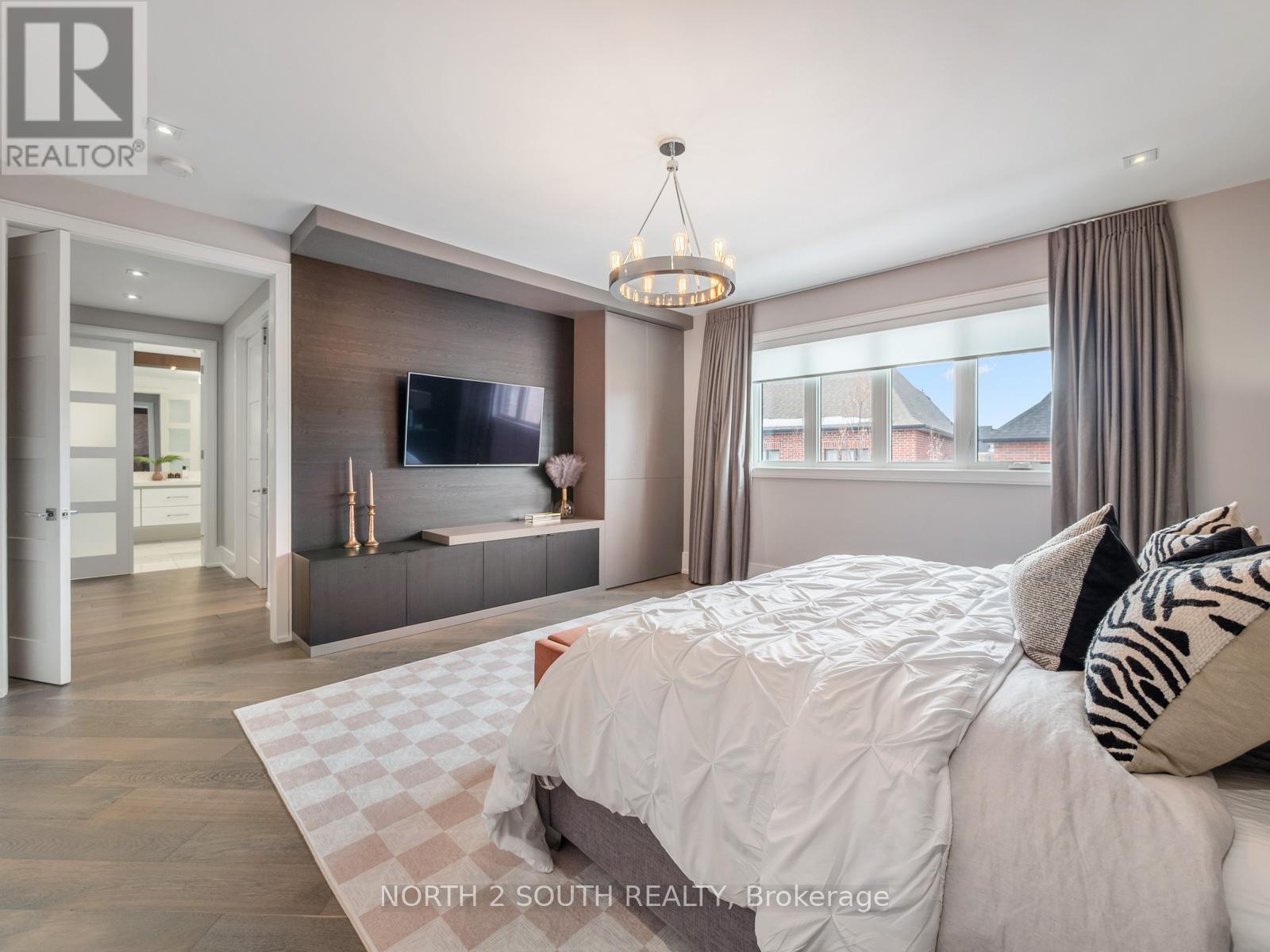 Single Family House for Sale in  KYLEMOUNT COURT Vaughan (Patterson) 