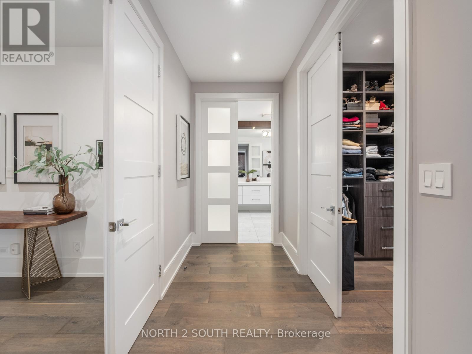 Single Family House for Sale in  KYLEMOUNT COURT Vaughan (Patterson) 