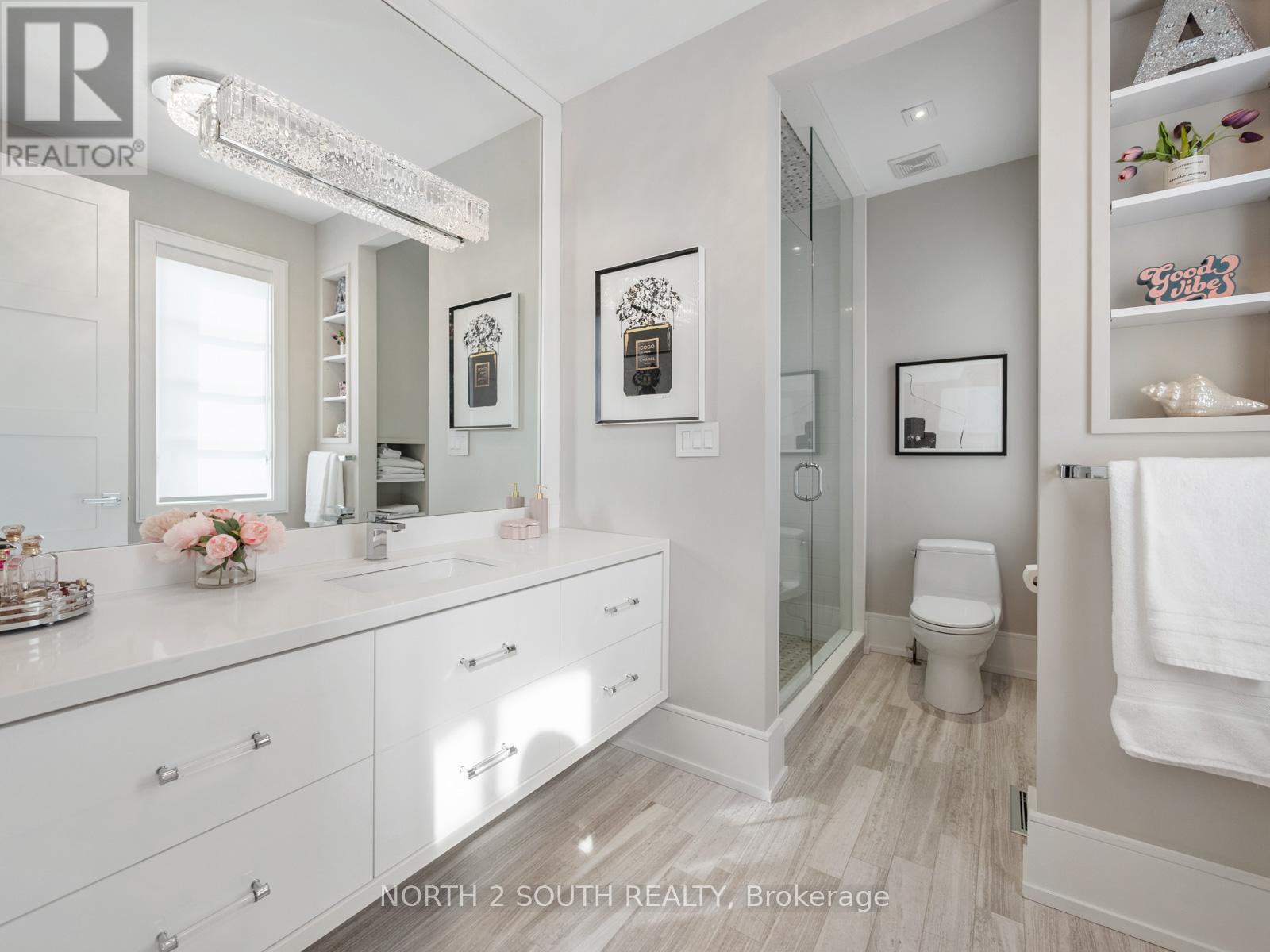 Single Family House for Sale in  KYLEMOUNT COURT Vaughan (Patterson) 