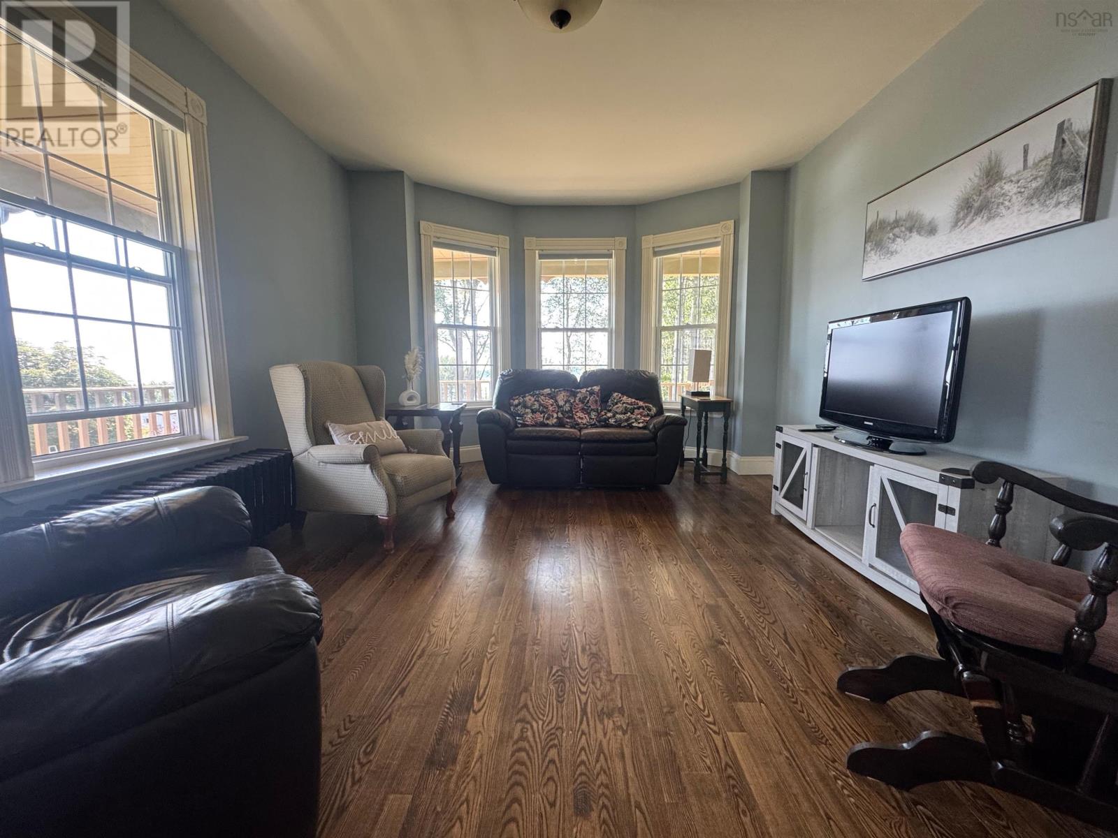 Property 42 of 46 of 21 Fraser Street